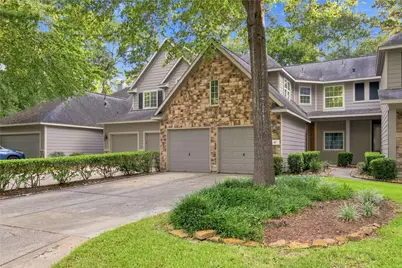 47 Alderon Woods Place, The Woodlands, TX 77382 - Photo 2