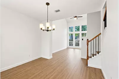 47 Alderon Woods Place, The Woodlands, TX 77382 - Photo 4