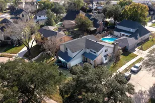 14715 Woodward Gardens Dr, Houston, TX 77082 - Photo 2