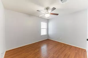 3227 Candlepine Dr, Spring, TX 77388 - Photo 16