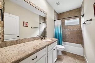 1017 W 16th St, Houston, TX 77008 - Photo 20