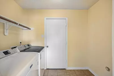 2130 Summit Meadow Drive, Houston, TX 77489 - Photo 32