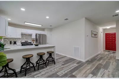 9406 Autauga Street, Houston, TX 77080 - Photo 12