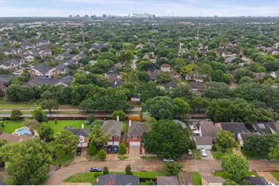 2859 Crest Park Drive, Houston, TX 77082 - Photo 34