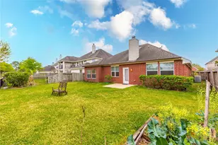 2201 Signal Hill Dr, Pearland, TX 77584 - Photo 34