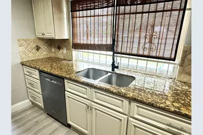 15455 Empanada Drive, Houston, TX 77083 - Photo 14