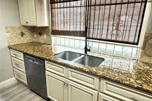 15455 Empanada Dr, Houston, TX 77083 - Photo 14