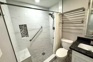 15455 Empanada Dr, Houston, TX 77083 - Photo 18