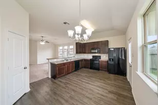 3626 Karissa Rd, Conroe, TX 77306 - Photo 6