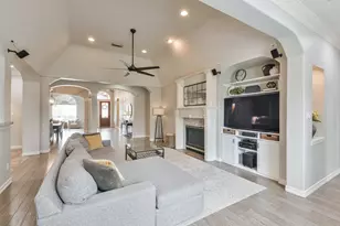 14435 Hartshill Dr, Houston, TX 77044 - Photo 8