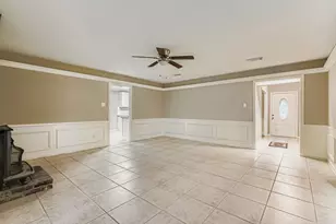 101 Pebble Springs Ln, Cleveland, TX 77327 - Photo 12