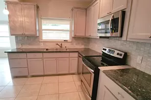 7211 Wind Dale St, Houston, TX 77040 - Photo 6