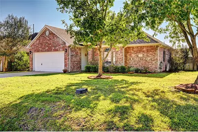 9227 Hidden Lake E, Magnolia, TX 77354 - Photo 1