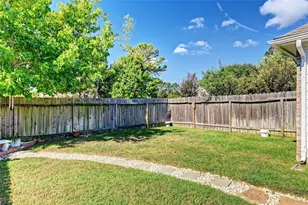 9227 Hidden Lake E, Magnolia, TX 77354 - Photo 32