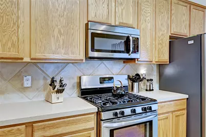 9227 Hidden Lake E, Magnolia, TX 77354 - Photo 16