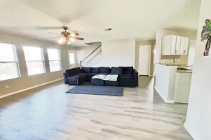 1306 Reedpoint Dr, Houston, TX 77090 - Photo 10