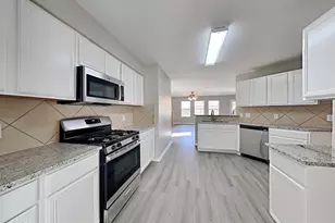 1306 Reedpoint Dr, Houston, TX 77090 - Photo 4