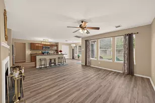 3742 Brighton Springs Ln, Katy, TX 77449 - Photo 4