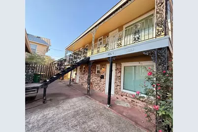 808 W Main Street #5, Houston, TX 77006 - Photo 2