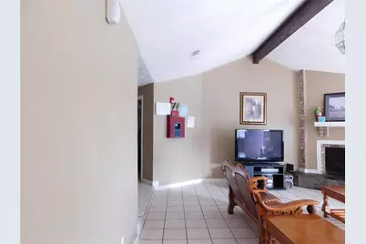 8215 Quail Hills Drive, Houston, TX 77489 - Photo 14