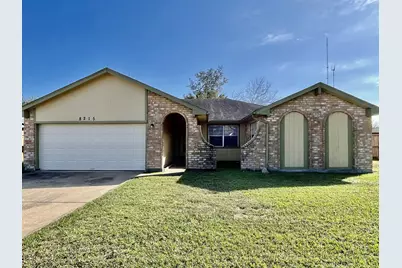 8215 Quail Hills Drive, Houston, TX 77489 - Photo 1