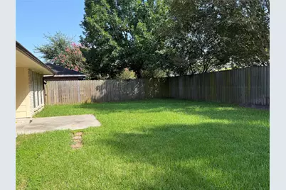 2238 Pine Cone Drive, Houston, TX 77339 - Photo 24