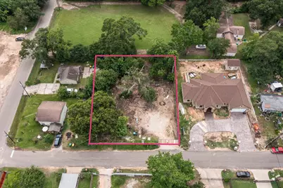 1615 Gilmore Street, Conroe, TX 77301 - Photo 8