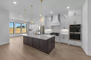 7703 Sparkle Dunn Ct, Fulshear, TX 77441 - Photo 6