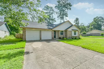 17502 Huntersglen Circle, Humble, TX 77396 - Photo 2