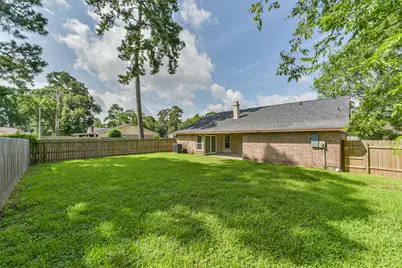 17502 Huntersglen Circle, Humble, TX 77396 - Photo 34