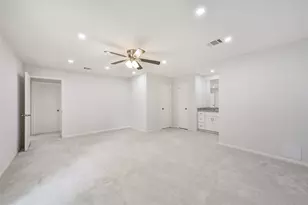 17502 Huntersglen Cir, Humble, TX 77396 - Photo 18