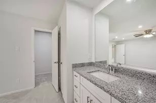 17502 Huntersglen Cir, Humble, TX 77396 - Photo 22