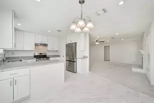 17502 Huntersglen Cir, Humble, TX 77396 - Photo 14