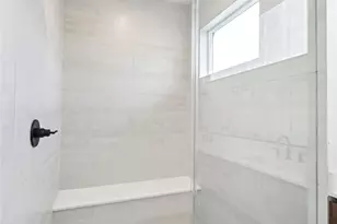 303 Marcella St, Houston, TX 77091 - Photo 12