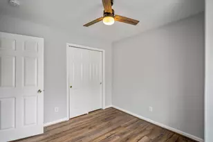 323 Plaza Del Sol Park, Houston, TX 77020 - Photo 24