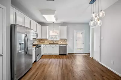 323 Plaza Del Sol Park, Houston, TX 77020 - Photo 4