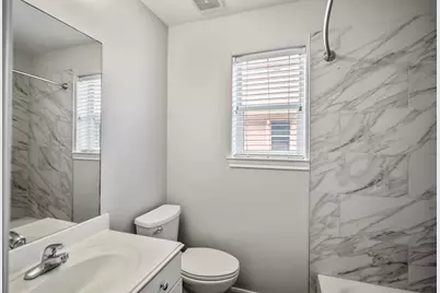 323 Plaza Del Sol Park, Houston, TX 77020 - Photo 24