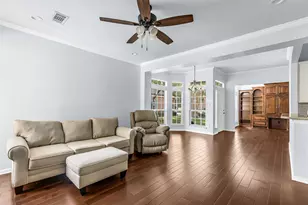 2330 Summit Way Ct, Houston, TX 77339 - Photo 8