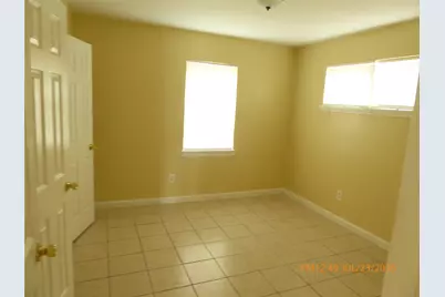 5520 Cavalcade Street #1, Houston, TX 77026 - Photo 10