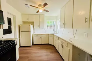 1302 Lamesa Ave, Pasadena, TX 77506 - Photo 2