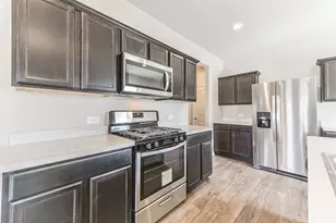 16524 Cascading Pnes Ct, Conroe, TX 77302 - Photo 14