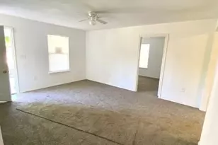 7331 Dunkirk Rd, Houston, TX 77033 - Photo 12