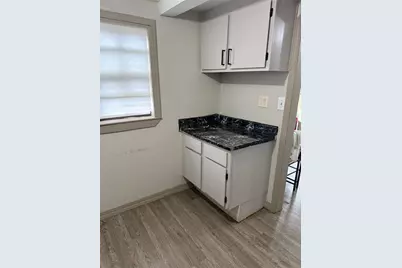 64 Neyland Street, Houston, TX 77022 - Photo 22