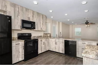 11428 Debbie Lane, Iola, TX 77861 - Photo 6