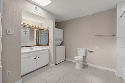 7047 Bissonnet Street #68, Houston, TX 77074 - Photo 20