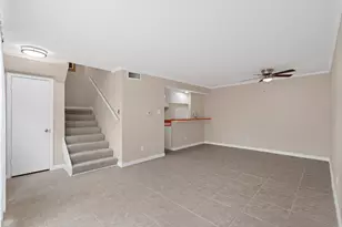 7047 Bissonnet St, Houston, TX 77074 - Photo 4
