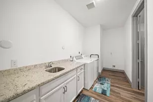 5739 Bobwhite Trl, Manvel, TX 77578 - Photo 20