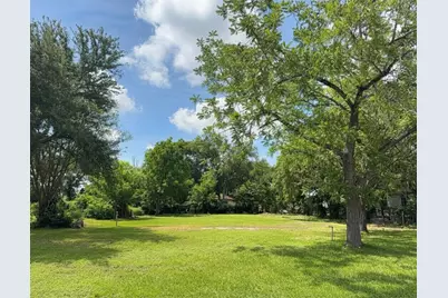 1819 Neuman Street, La Marque, TX 77568 - Photo 1