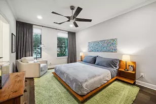 4 W Shady Ln, Houston, TX 77063 - Photo 32