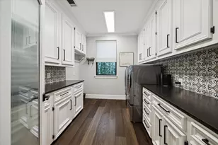 4 W Shady Ln, Houston, TX 77063 - Photo 36